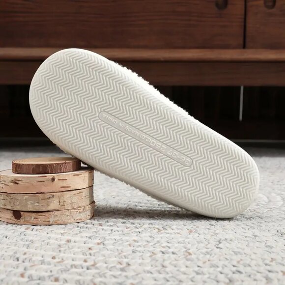 Slippers Reindeer Cushioned Footbed Indoor/Outdoor NEW - Picture 5 of 7